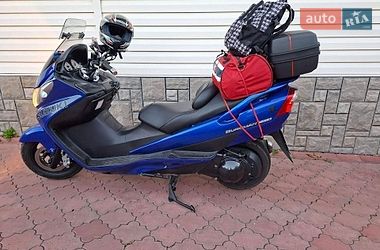Максі-скутер Suzuki Burgman 400 2010 в Вінниці