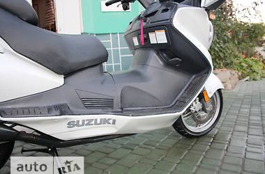 Макси-скутер Suzuki Burgman 2002 в Черновцах