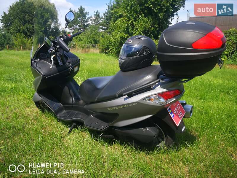 Максі-скутер Suzuki Burgman 2016 в Києві