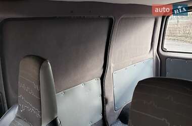 Грузовой фургон Suzuki Carry 1990 в 