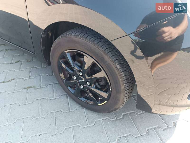 Хэтчбек Suzuki Celerio 2019 в Глыбокой фото 2 Хэтчбек Suzuki Celerio 2019 в Глыбокой