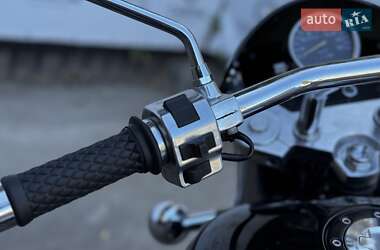 Мотоцикл Круизер Suzuki Desperado 400 1999 в 
