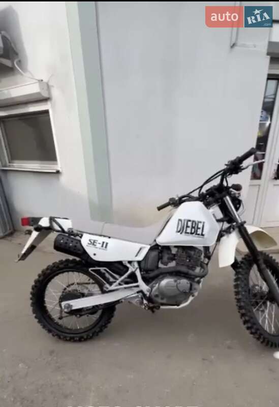 Мотоцикл Позашляховий (Enduro) Suzuki Djebel 200 2000 в 