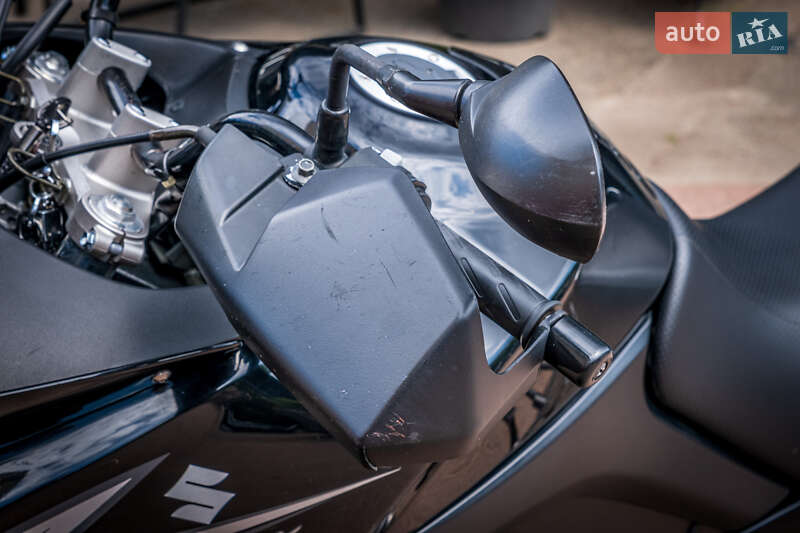 Мотоцикл Многоцелевой (All-round) Suzuki DL 650 2006 в Киеве