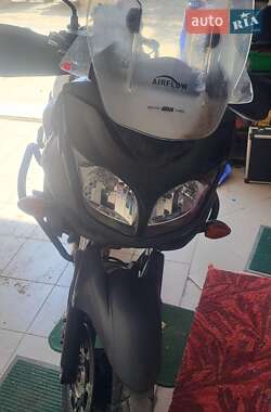 Мотоцикл Спорт-туризм Suzuki DL 650 2012 в 
