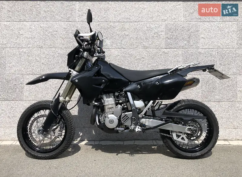 AUTO.RIA – Продам Cузуки ДР-З 400СМ JS1B8111200104588