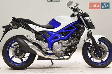 Мотоцикл Без обтікачів (Naked bike) Suzuki Gladius 400 2011 в Сновську