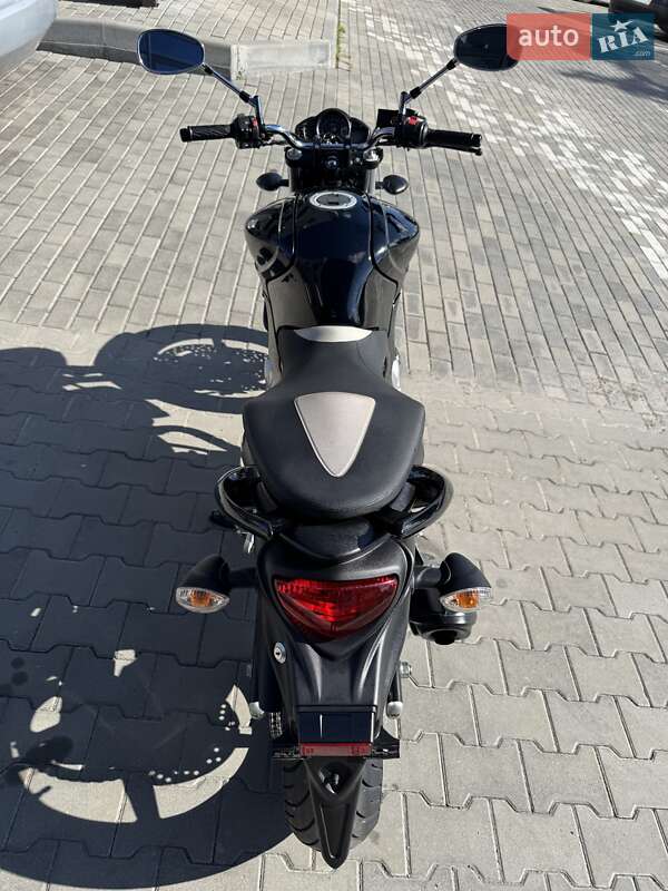 Мотоцикл Без обтекателей (Naked bike) Suzuki Gladius 650 2010 в Ровно фото 8 Мотоцикл Без обтекателей (Naked bike) Suzuki Gladius 650 2010 в Ровно