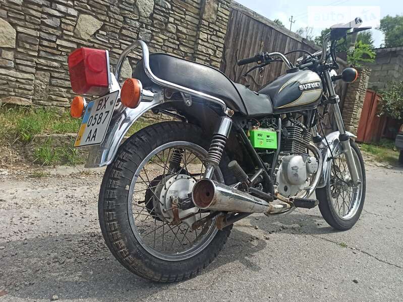 Мотоцикл Чоппер Suzuki GN 125 1999 в Хмельницькому