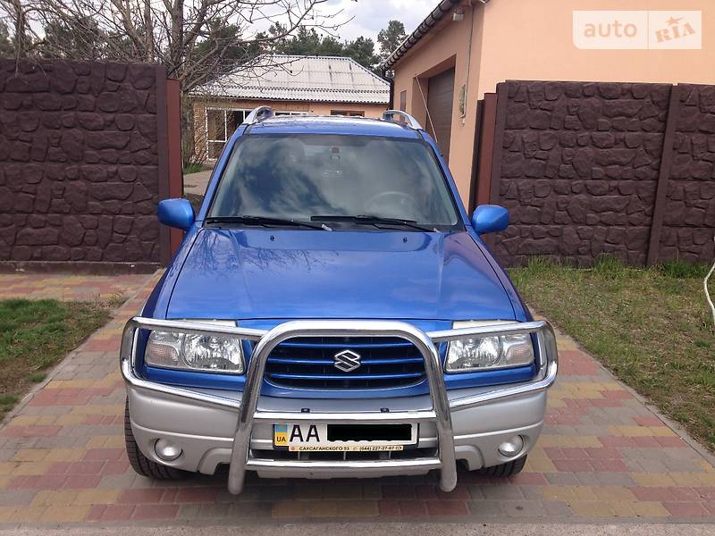 Внедорожник / Кроссовер Suzuki Grand Vitara 2003 в Киеве фото 3 Внедорожник / Кроссовер Suzuki Grand Vitara 2003 в Киеве