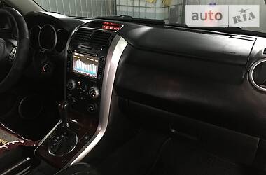 Позашляховик / Кросовер Suzuki Grand Vitara 2008 в 