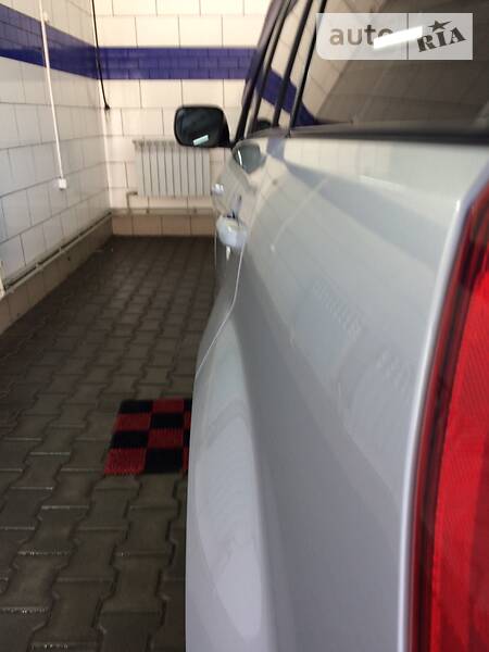 Позашляховик / Кросовер Suzuki Grand Vitara 2007 в Дніпрі фото 11 Позашляховик / Кросовер Suzuki Grand Vitara 2007 в Дніпрі