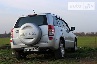 Позашляховик / Кросовер Suzuki Grand Vitara 2008 в 