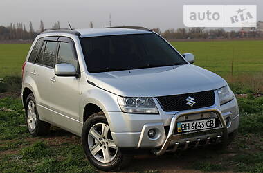 Позашляховик / Кросовер Suzuki Grand Vitara 2008 в 