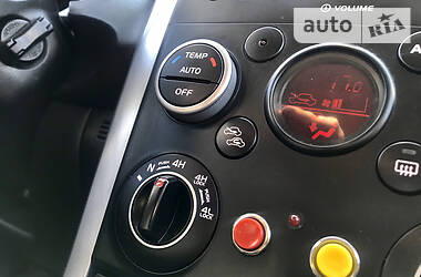 Позашляховик / Кросовер Suzuki Grand Vitara 2010 в 