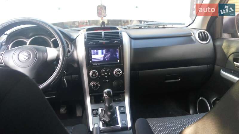 Внедорожник / Кроссовер Suzuki Grand Vitara 2008 в Ровно