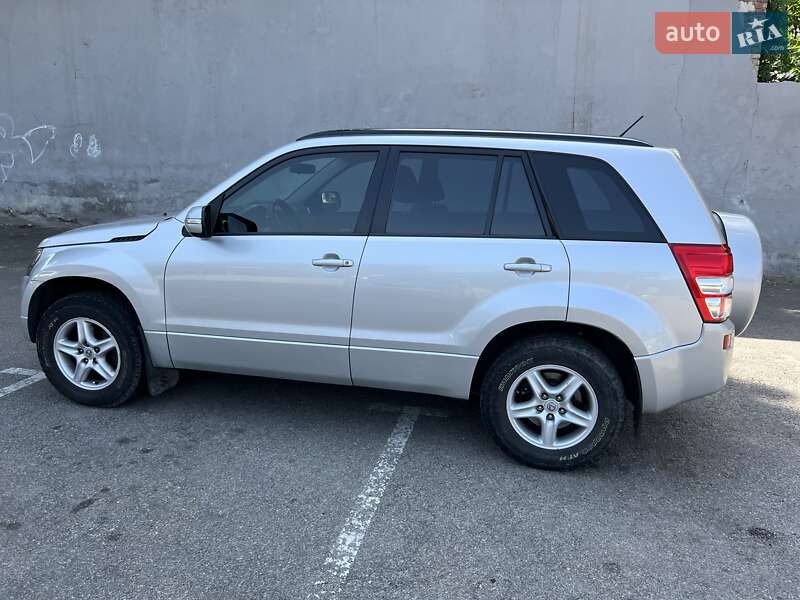 Внедорожник / Кроссовер Suzuki Grand Vitara 2008 в Днепре