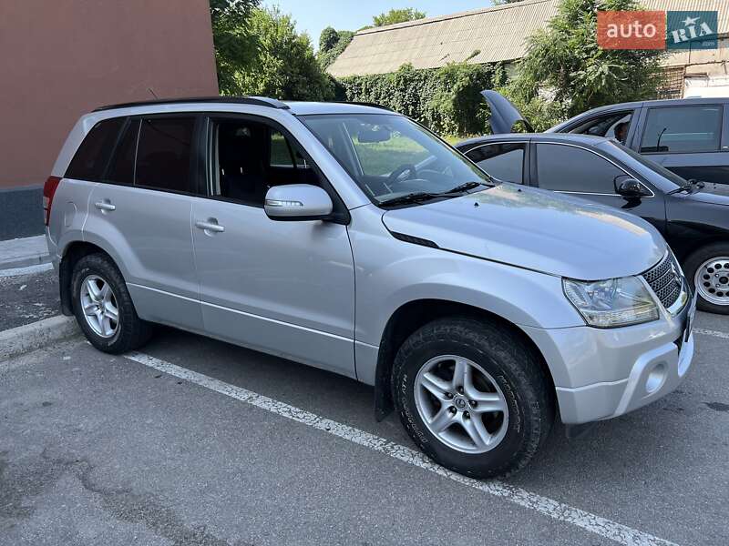 Внедорожник / Кроссовер Suzuki Grand Vitara 2008 в Днепре