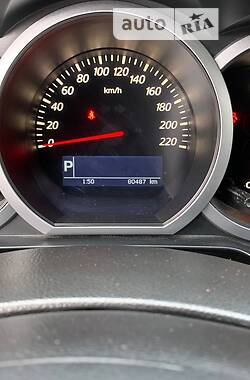 Внедорожник / Кроссовер Suzuki Grand Vitara 2010 в 