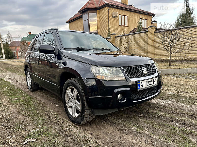 Внедорожник / Кроссовер Suzuki Grand Vitara 2006 в Харькове