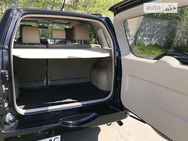 Седан Suzuki Grand Vitara 2012 в Киеве