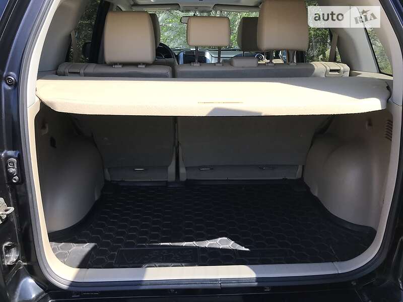 Седан Suzuki Grand Vitara 2012 в Киеве