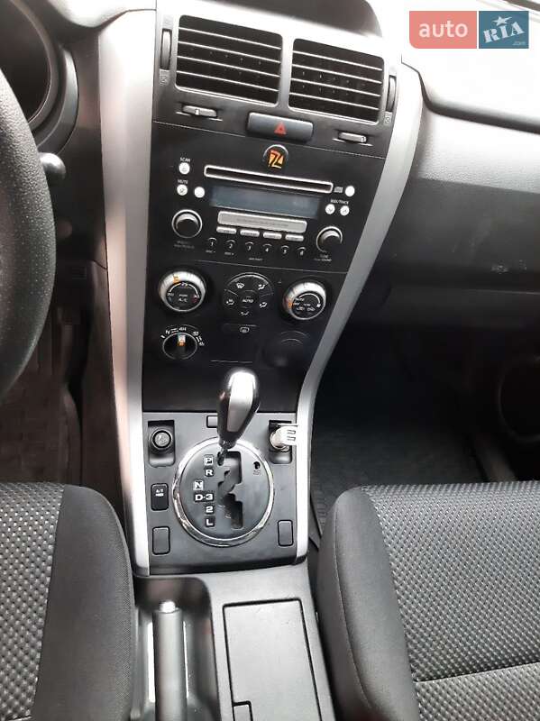 Позашляховик / Кросовер Suzuki Grand Vitara 2006 в Запоріжжі