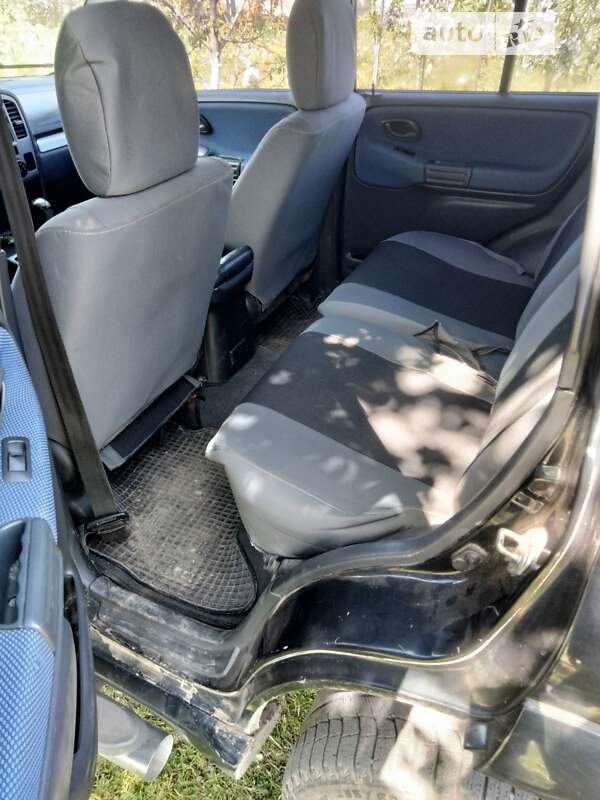 Седан Suzuki Grand Vitara 2004 в Козове