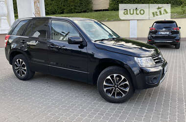 Позашляховик / Кросовер Suzuki Grand Vitara 2012 в Острозі