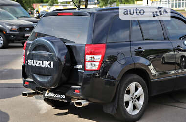 Внедорожник / Кроссовер Suzuki Grand Vitara 2010 в 