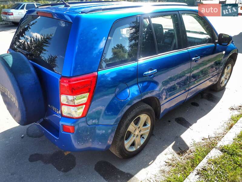 Позашляховик / Кросовер Suzuki Grand Vitara 2007 в Києві