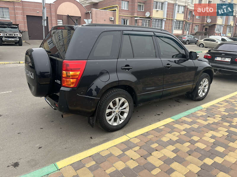 Внедорожник / Кроссовер Suzuki Grand Vitara 2018 в Вишневом