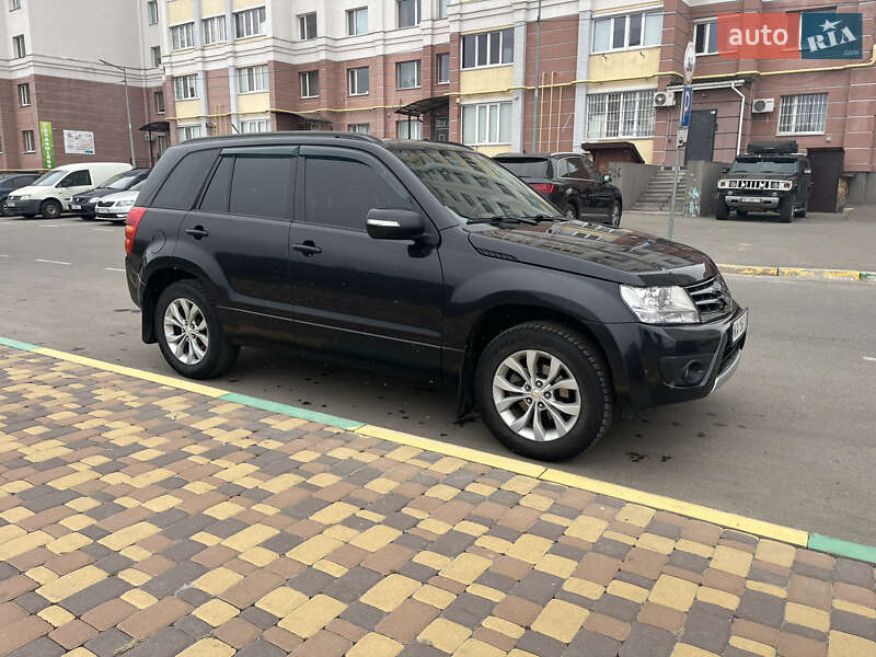 Внедорожник / Кроссовер Suzuki Grand Vitara 2018 в Вишневом