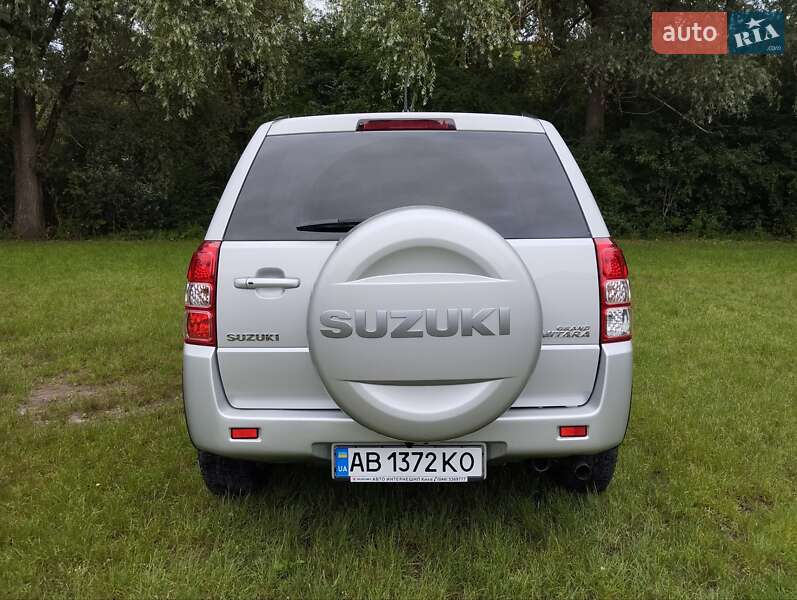 Позашляховик / Кросовер Suzuki Grand Vitara 2013 в Вінниці