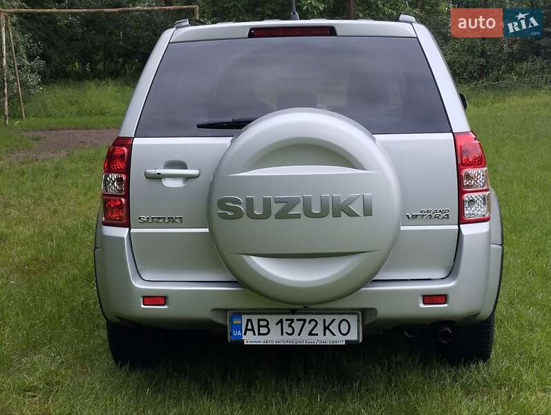 Позашляховик / Кросовер Suzuki Grand Vitara 2013 в Вінниці