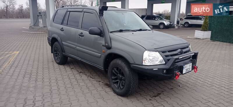 Седан Suzuki Grand Vitara 2004 в Киеве