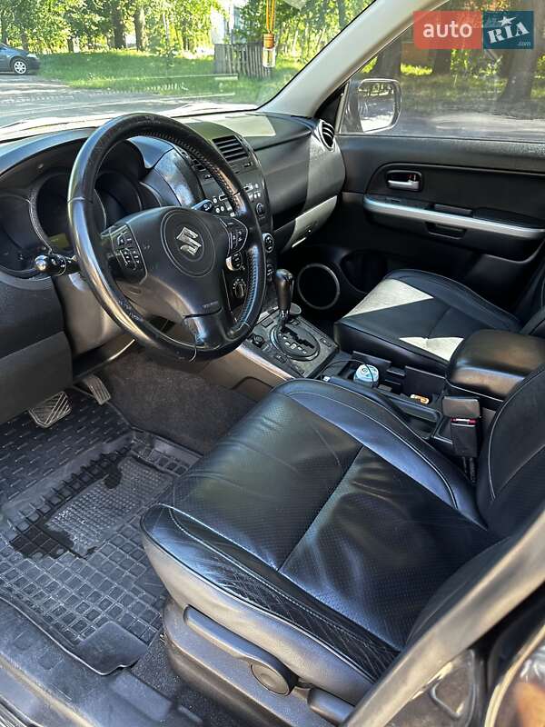Внедорожник / Кроссовер Suzuki Grand Vitara 2008 в Черкассах