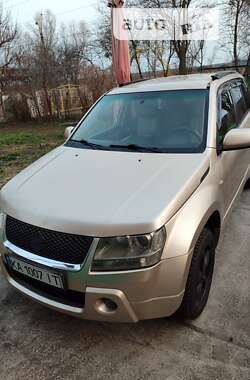 Позашляховик / Кросовер Suzuki Grand Vitara 2008 в Києві