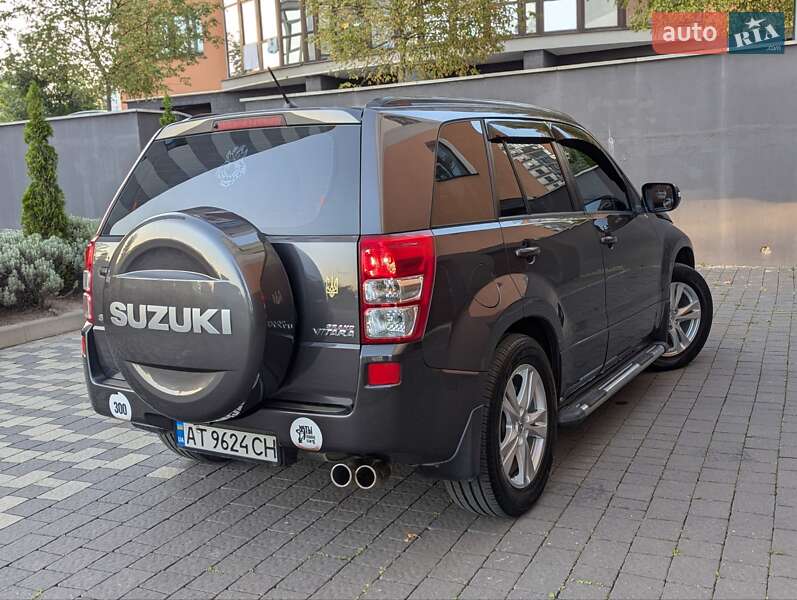 Позашляховик / Кросовер Suzuki Grand Vitara 2008 в Івано-Франківську