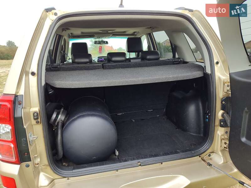 Позашляховик / Кросовер Suzuki Grand Vitara 2006 в Фастові