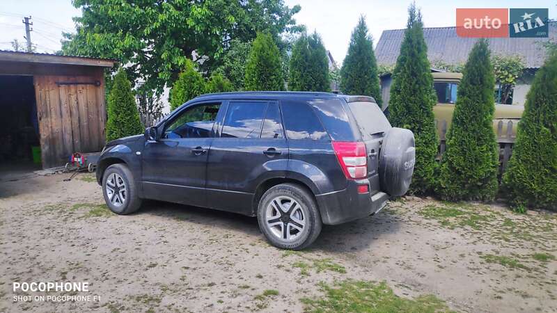 Внедорожник / Кроссовер Suzuki Grand Vitara 2005 в Мостиске