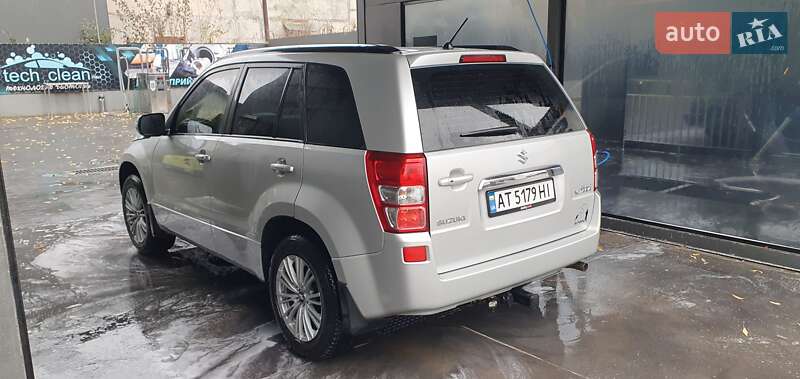 Внедорожник / Кроссовер Suzuki Grand Vitara 2011 в Ивано-Франковске