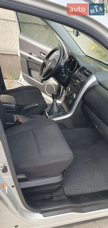 Внедорожник / Кроссовер Suzuki Grand Vitara 2011 в Ивано-Франковске