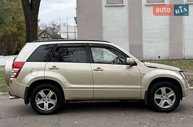 Внедорожник / Кроссовер Suzuki Grand Vitara 2006 в Каменском