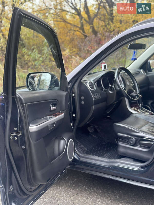 Внедорожник / Кроссовер Suzuki Grand Vitara 2006 в Мостиске