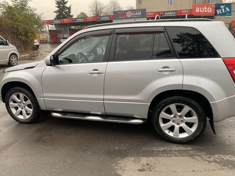 Внедорожник / Кроссовер Suzuki Grand Vitara 2008 в Киеве