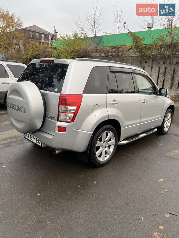 Внедорожник / Кроссовер Suzuki Grand Vitara 2008 в Киеве