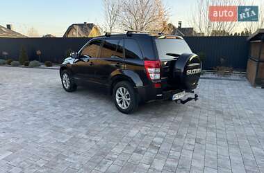 Внедорожник / Кроссовер Suzuki Grand Vitara 2015 в 