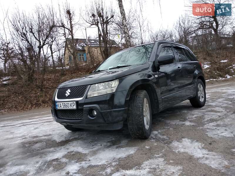 Внедорожник / Кроссовер Suzuki Grand Vitara 2006 в Фастове