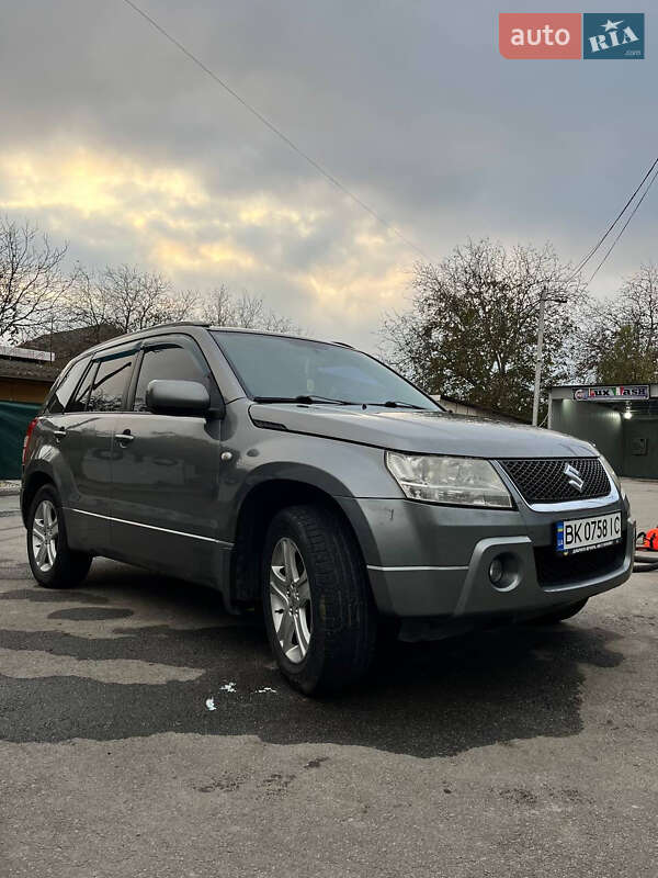 Внедорожник / Кроссовер Suzuki Grand Vitara 2008 в Сокирянах